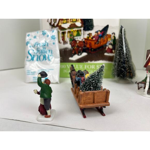 Department 56 New England Village Sawyer Family Tree Farm set 2004 - Picture 3 of 15